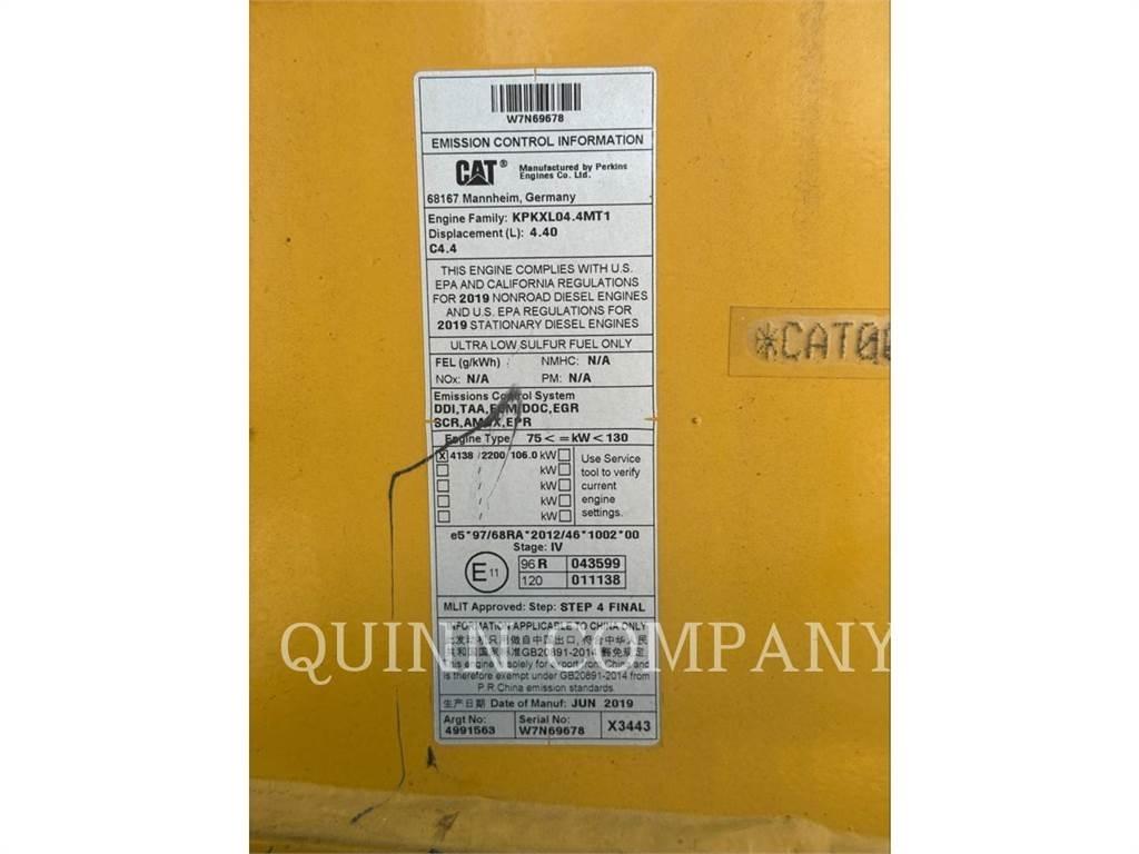 CAT 450 Retroescavadoras