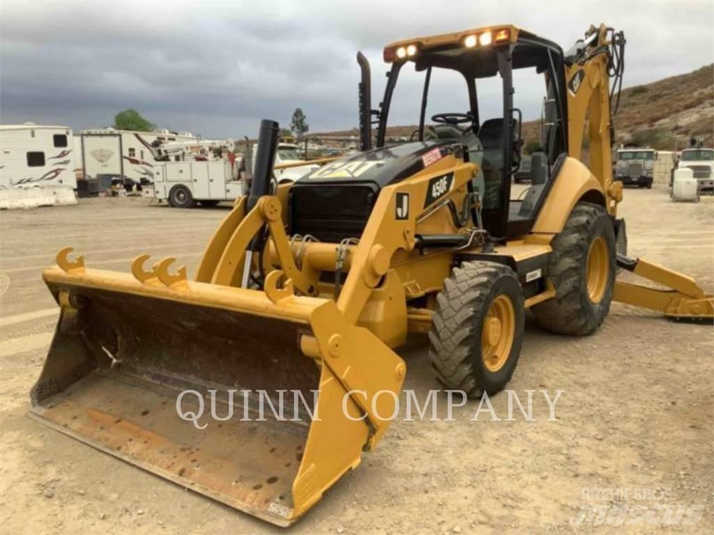CAT 450F Retroescavadoras