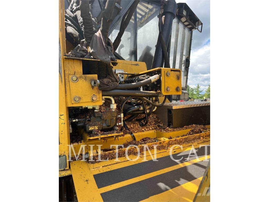 CAT 501 Tractores florestais