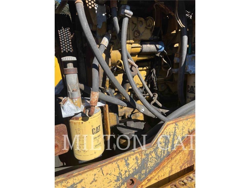 CAT 525B Rechegadores