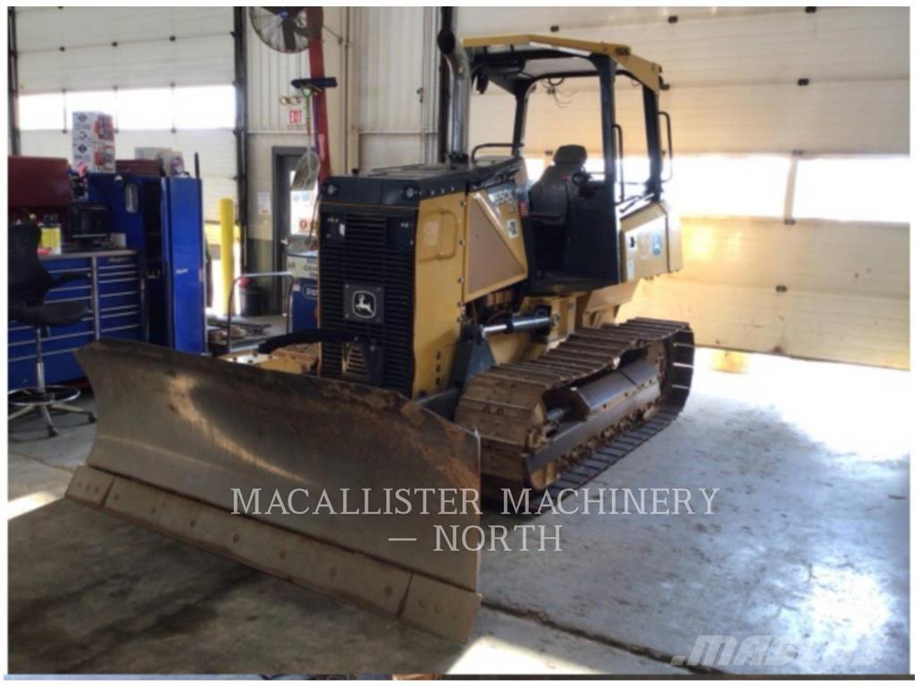 CAT 550K XLT Dozers - Tratores rastos