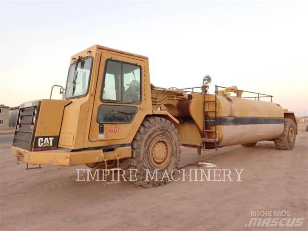 CAT 613C WW Auto-tanques
