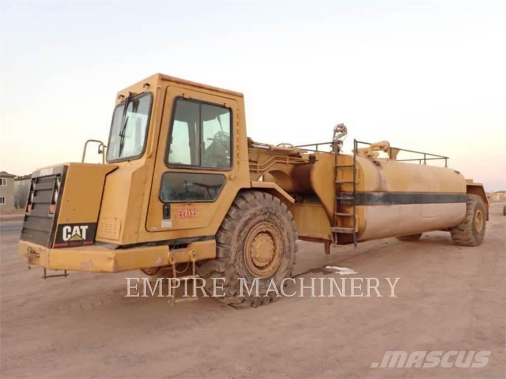 CAT 613C WW Auto-tanques