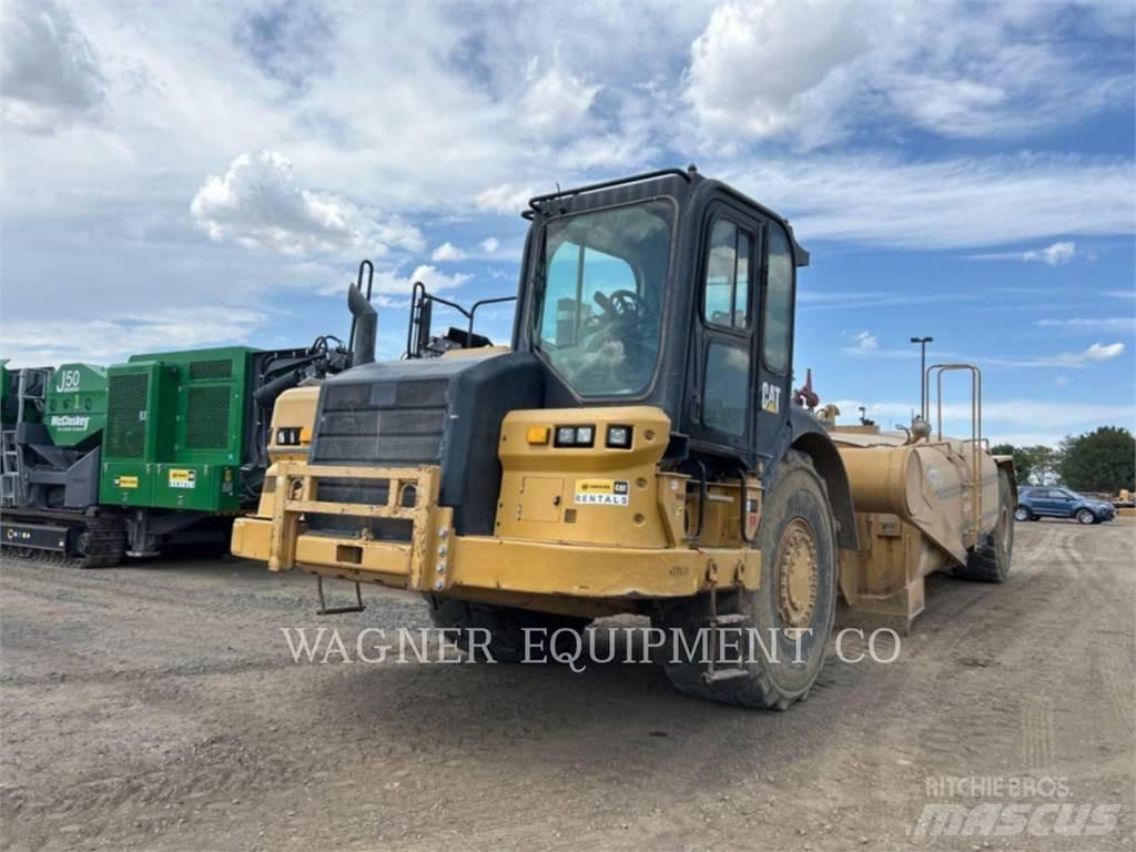 CAT 621K WW Auto-tanques