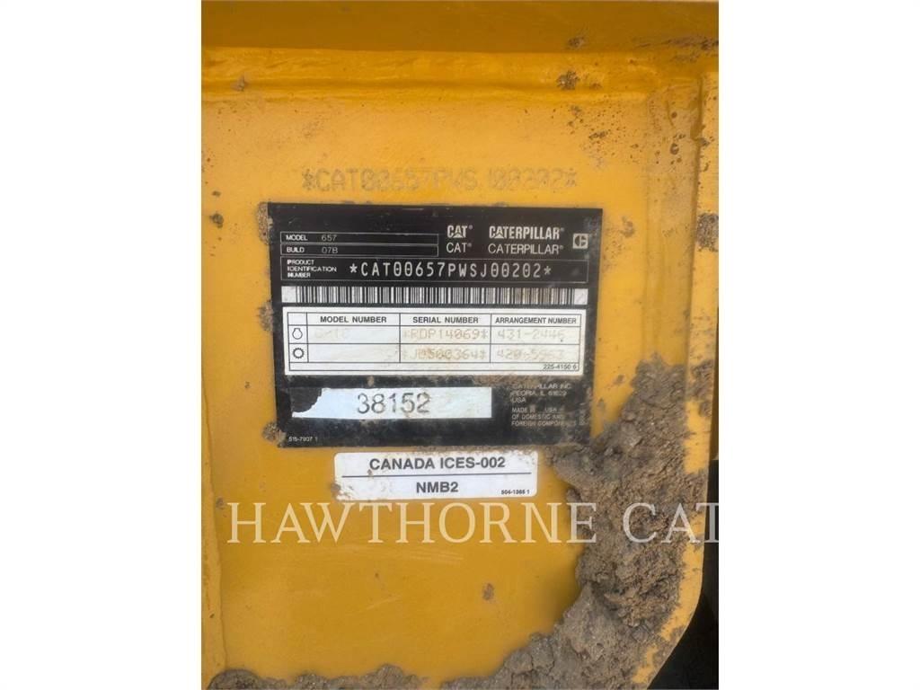 CAT 657 Raspadores