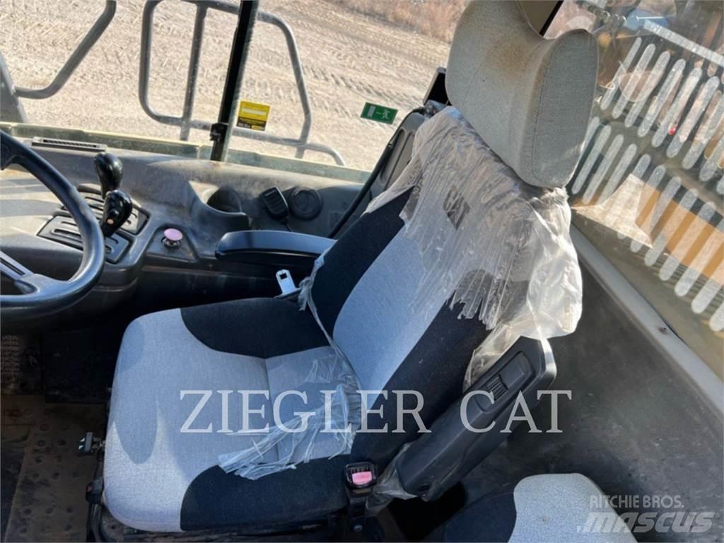 CAT 725 Camiões articulados