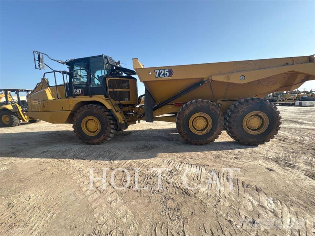 CAT 725 Camiões articulados