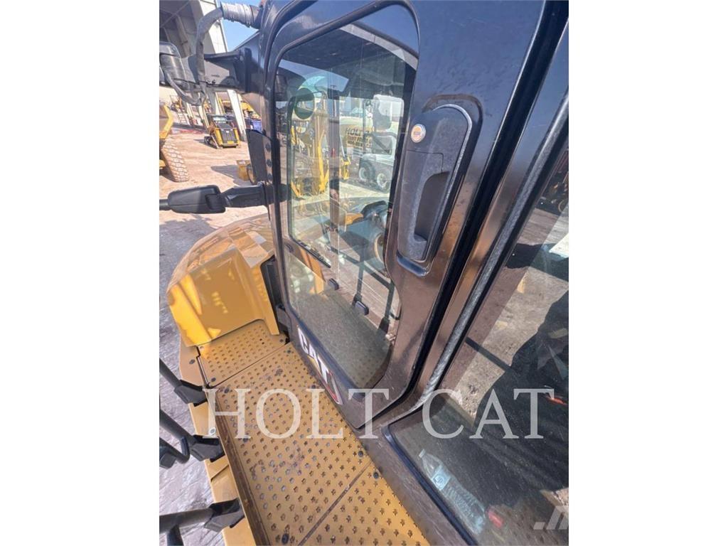 CAT 725 Camiões articulados