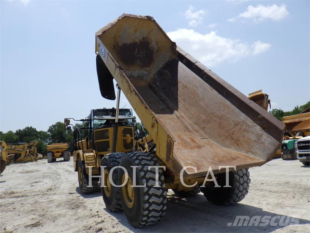 CAT 72504 Camiões articulados