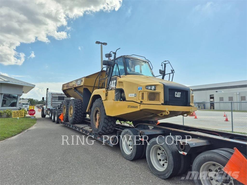 CAT 725C2TG Camiões articulados