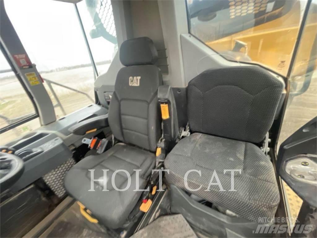 CAT 730 Camiões articulados