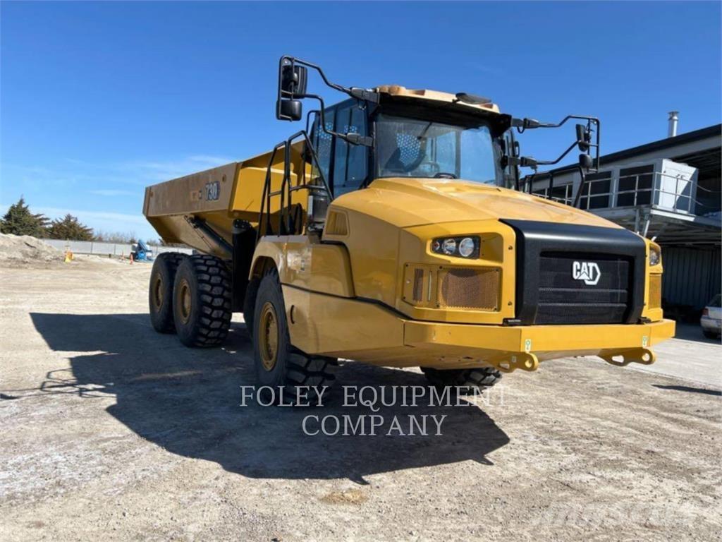 CAT 730-04 Camiões articulados