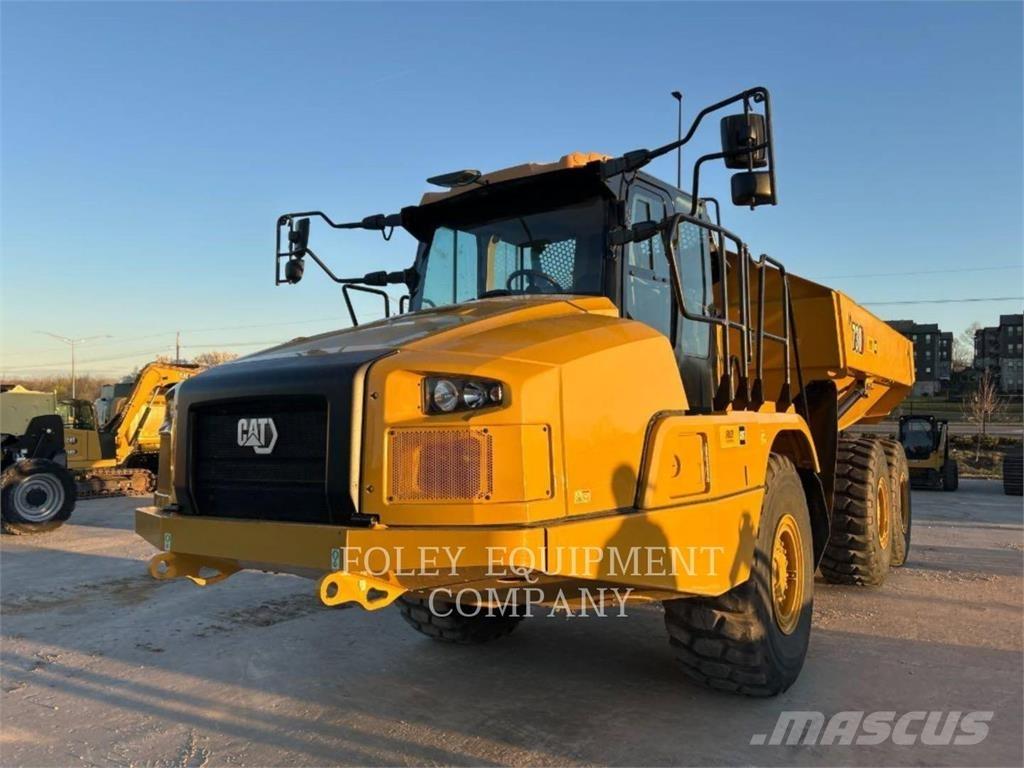 CAT 730-04 Camiões articulados