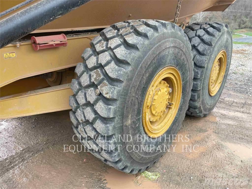 CAT 730-04 Camiões articulados