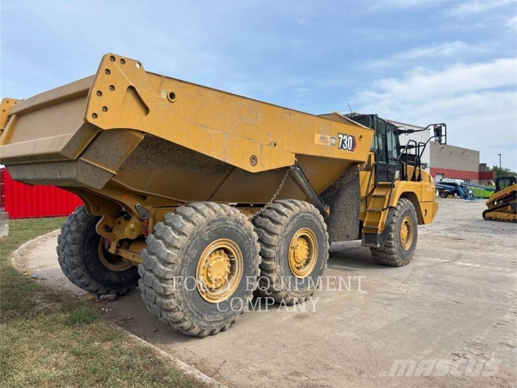 CAT 730-04 Camiões articulados