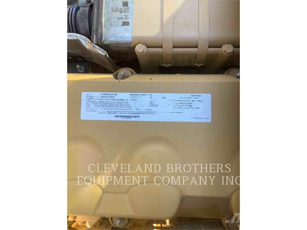 CAT 73004 Auto-tanques