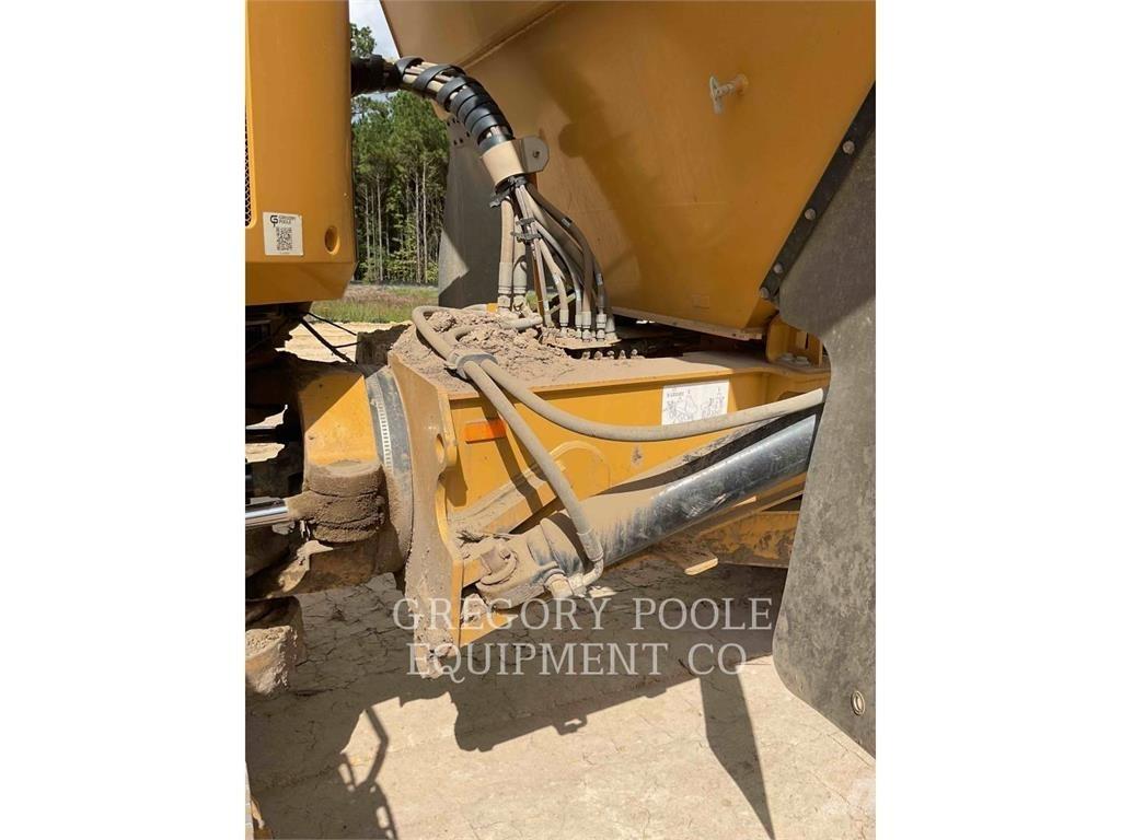 CAT 73004 Camiões articulados