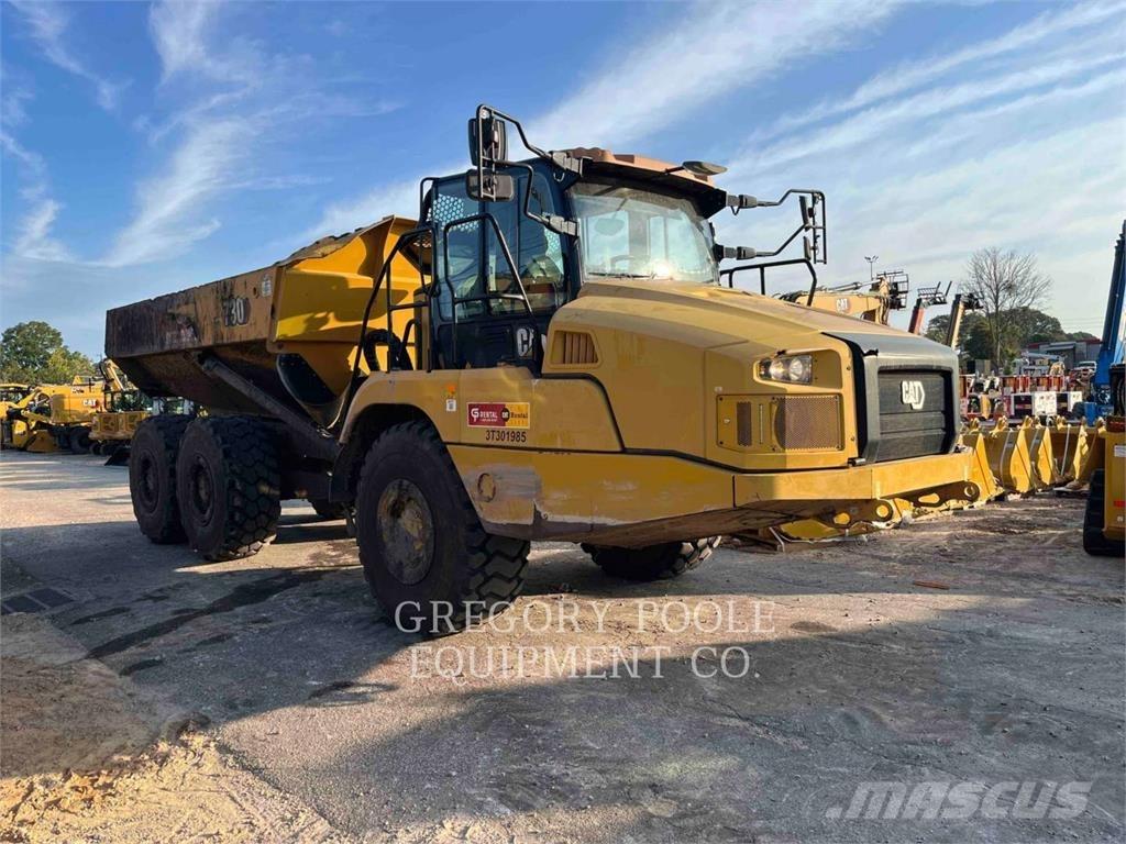 CAT 73004 Camiões articulados
