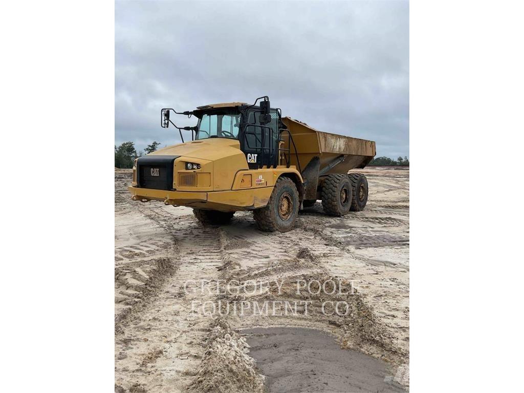 CAT 73004 Camiões articulados