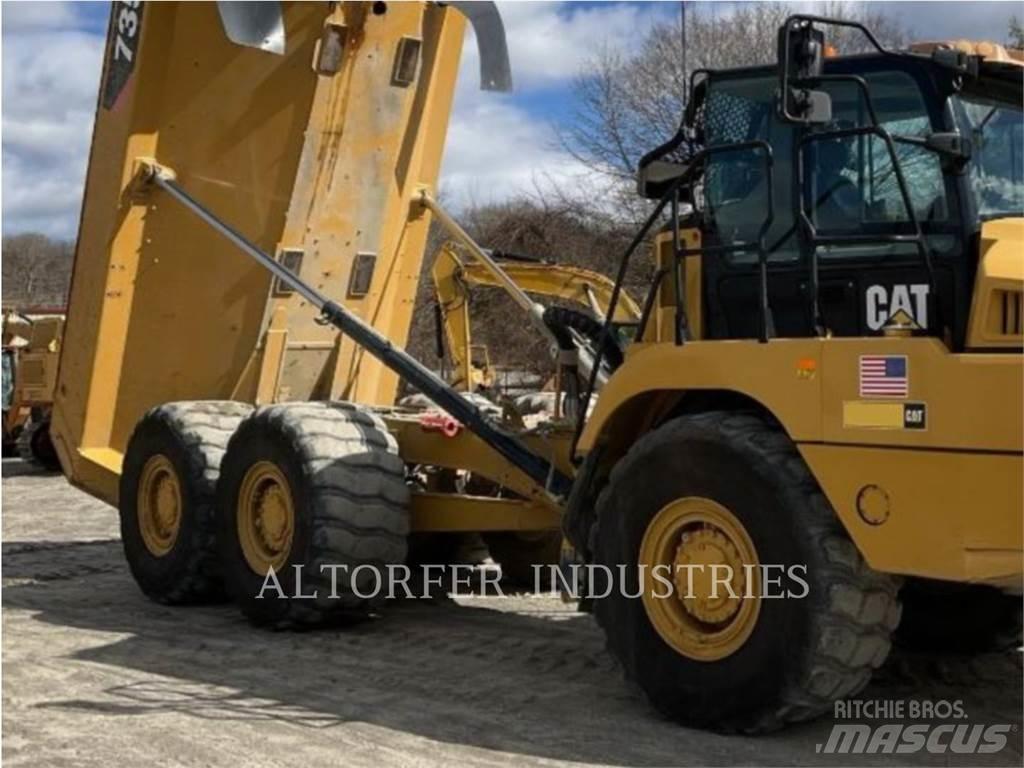 CAT 735 Camiões articulados