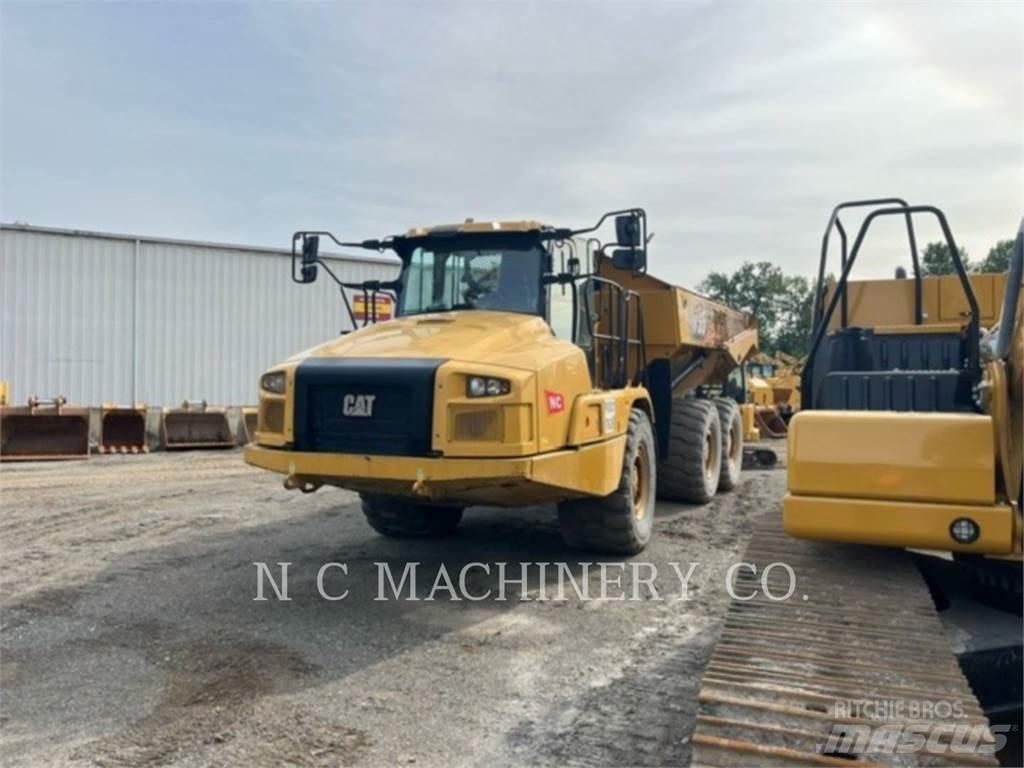 CAT 735 Camiões basculantes