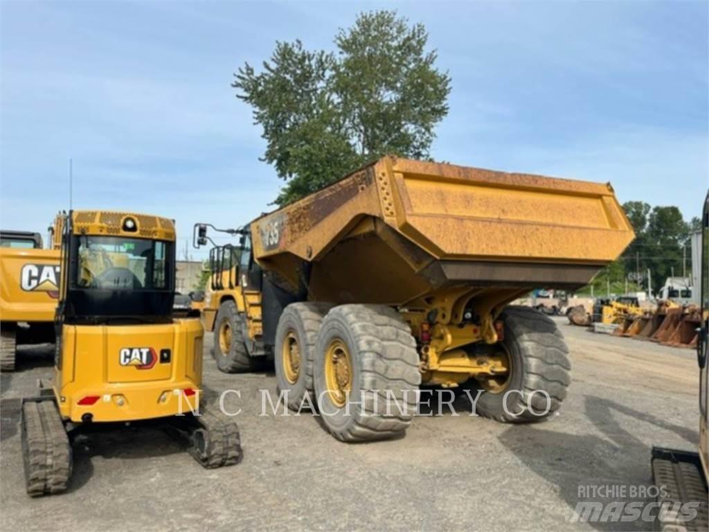 CAT 735 Camiões basculantes