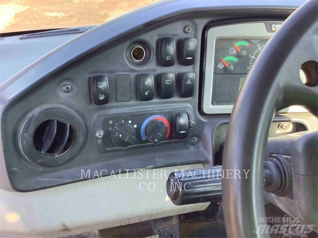 CAT 735C Camiões articulados