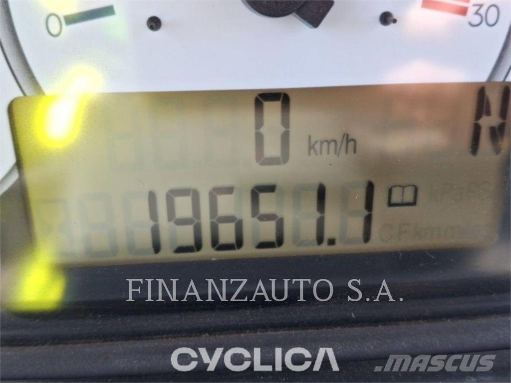 CAT 740 Camiões articulados