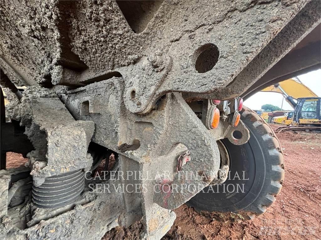 CAT 740-04GC Camiões articulados