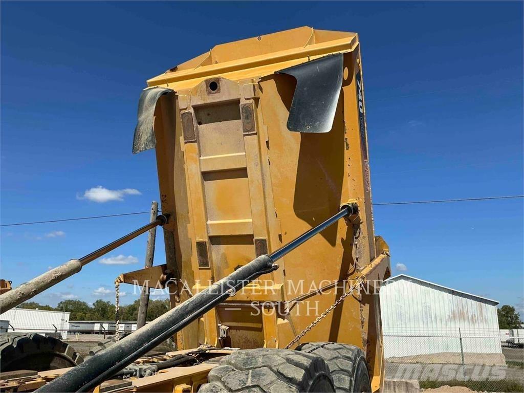 CAT 740 GC Camiões articulados