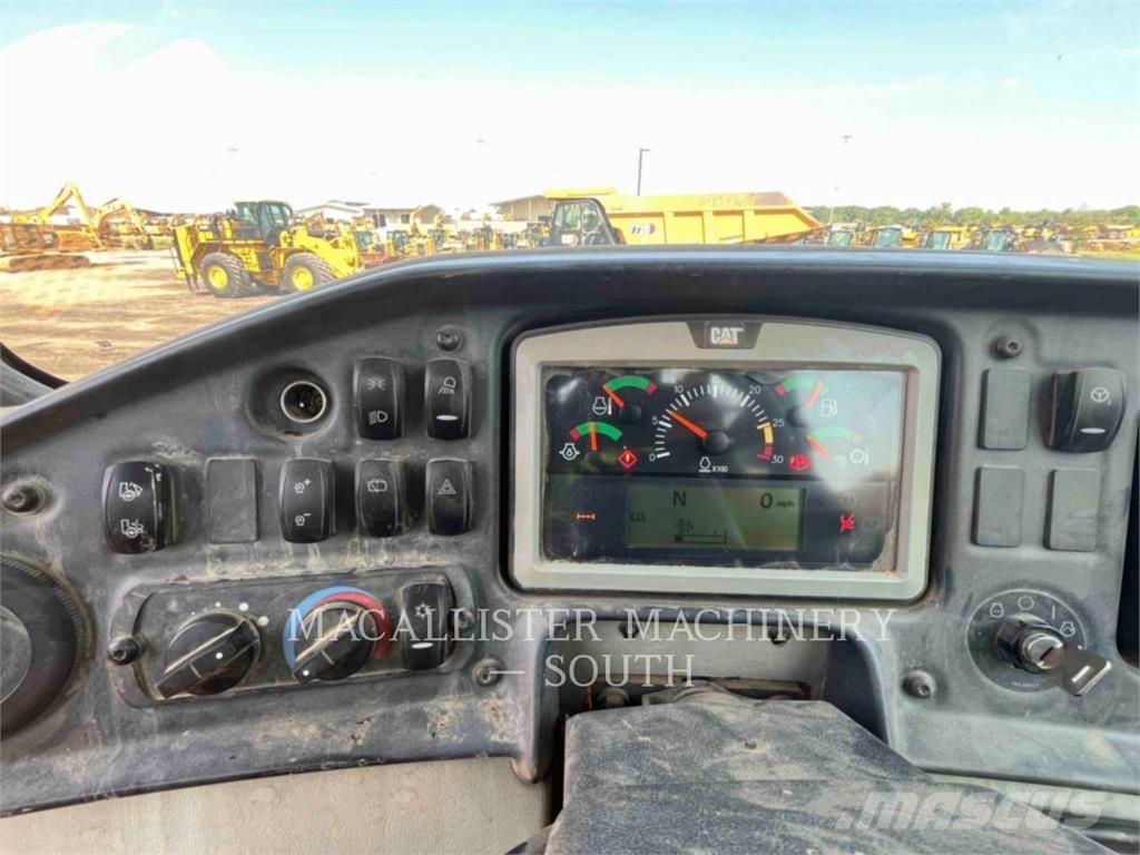 CAT 740B Camiões articulados
