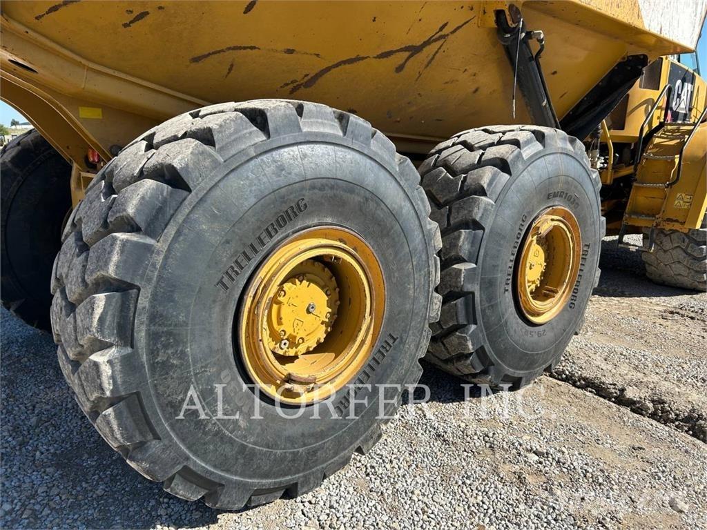CAT 740B Camiões articulados
