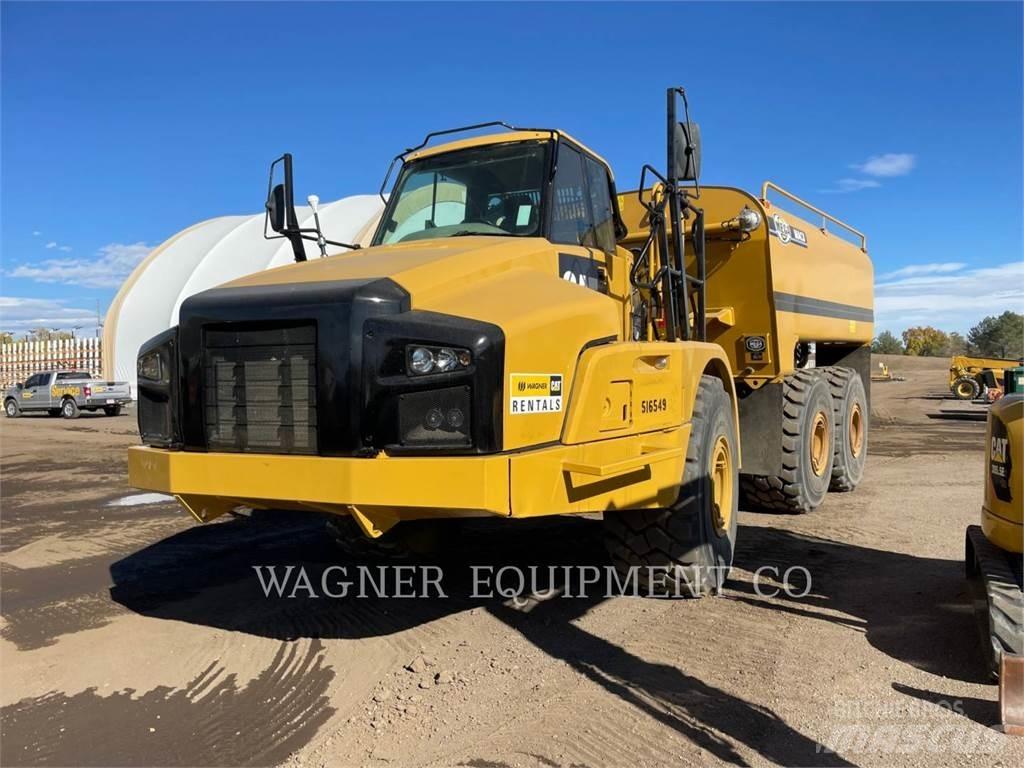 CAT 740B WT RB Auto-tanques