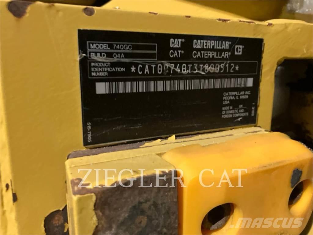 CAT 740GC Camiões articulados