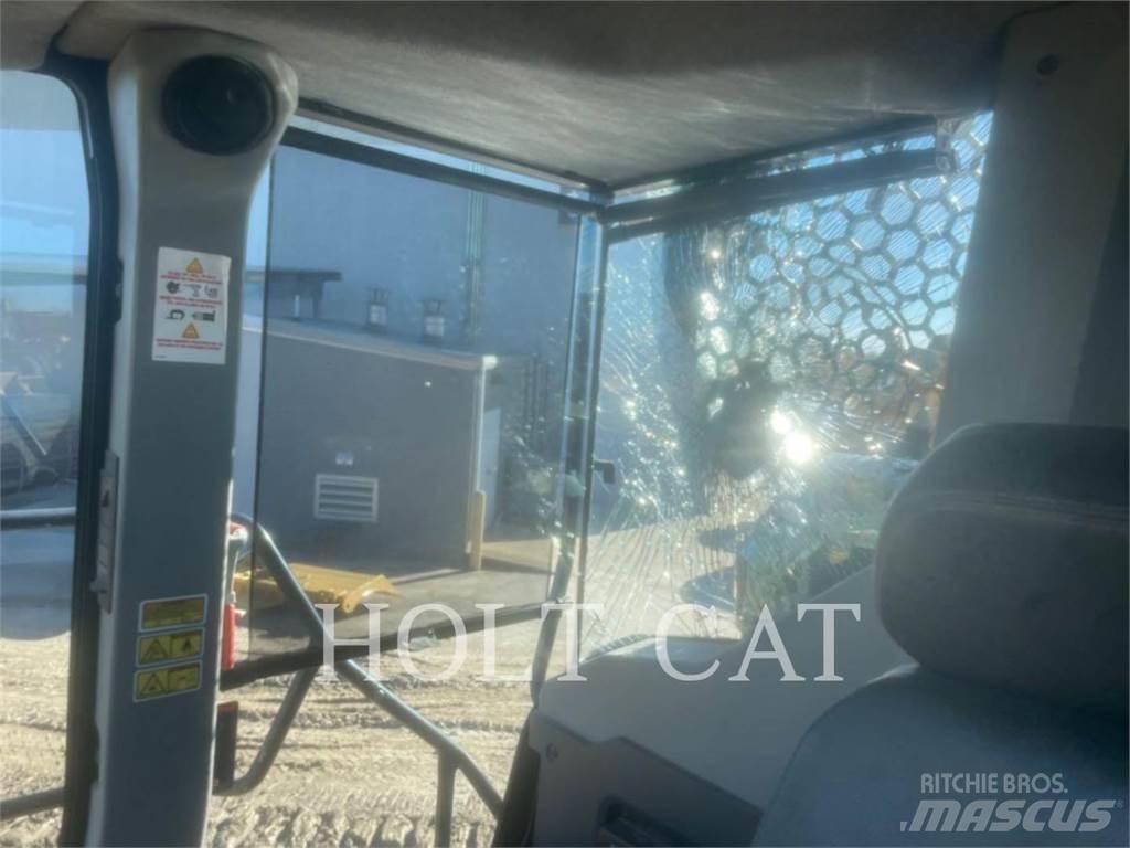 CAT 745 Camiões articulados