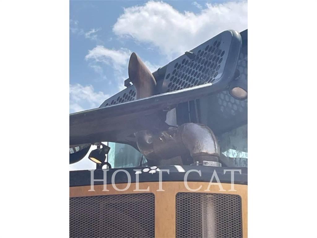 CAT 745 Camiões articulados