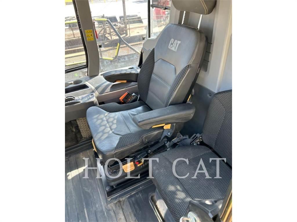 CAT 745 Camiões articulados