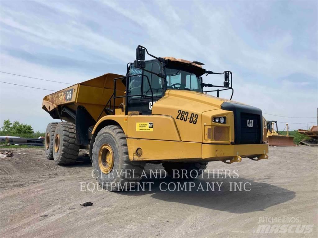 CAT 745 Camiões articulados