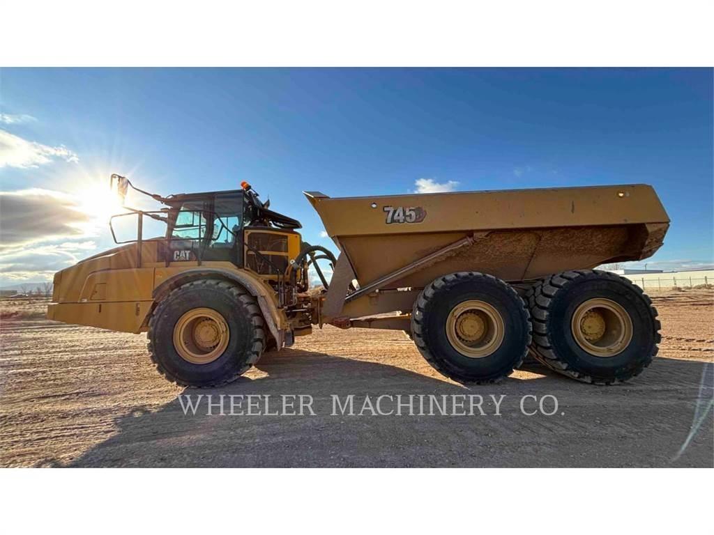 CAT 745 Camiões articulados