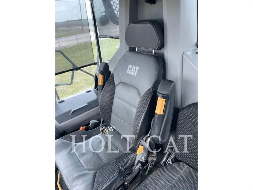 CAT 745 Camiões articulados
