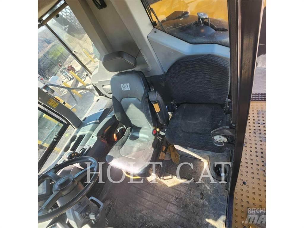 CAT 745 Camiões articulados