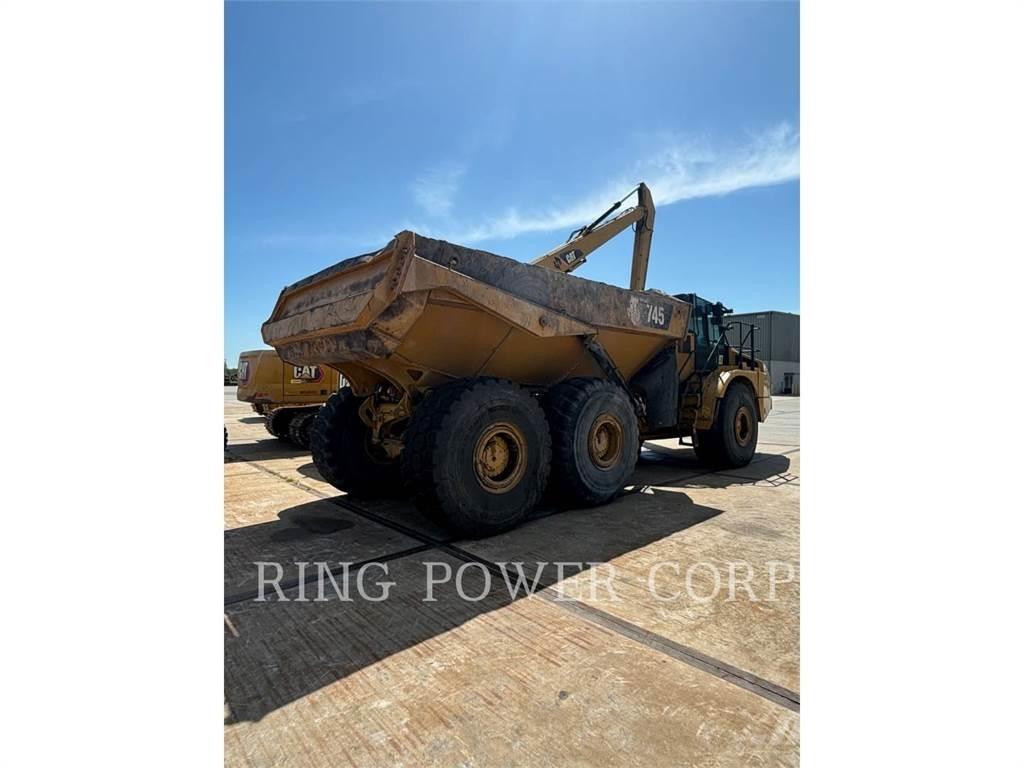CAT 745 Camiões articulados
