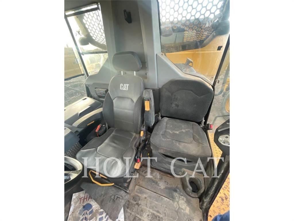 CAT 745 Camiões articulados