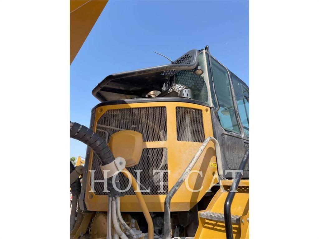 CAT 745 Camiões articulados
