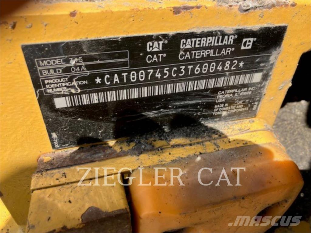 CAT 745 Camiões articulados
