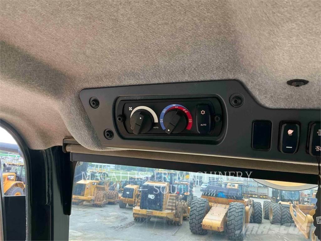CAT 745 Camiões articulados