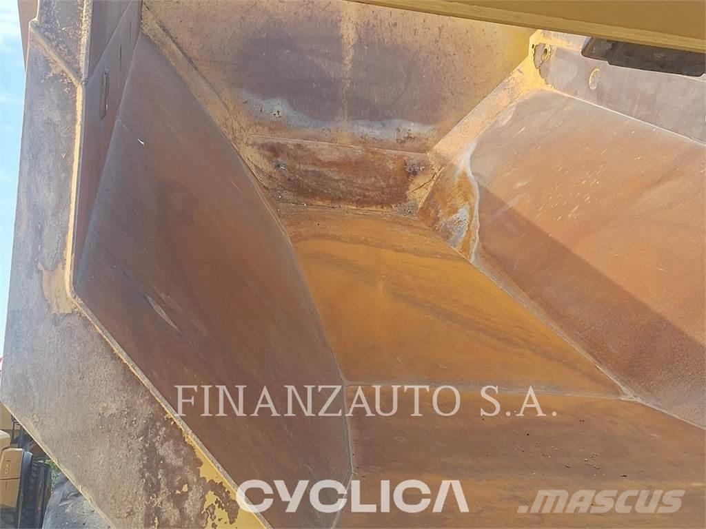 CAT 745 Camiões articulados