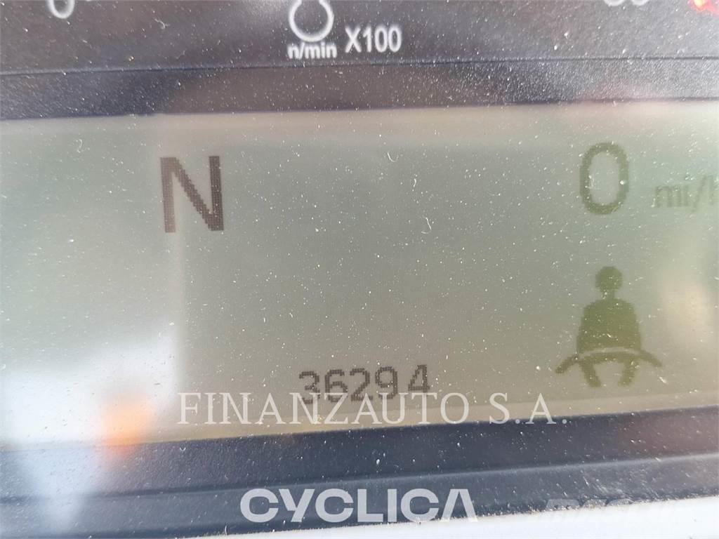 CAT 745 Camiões articulados