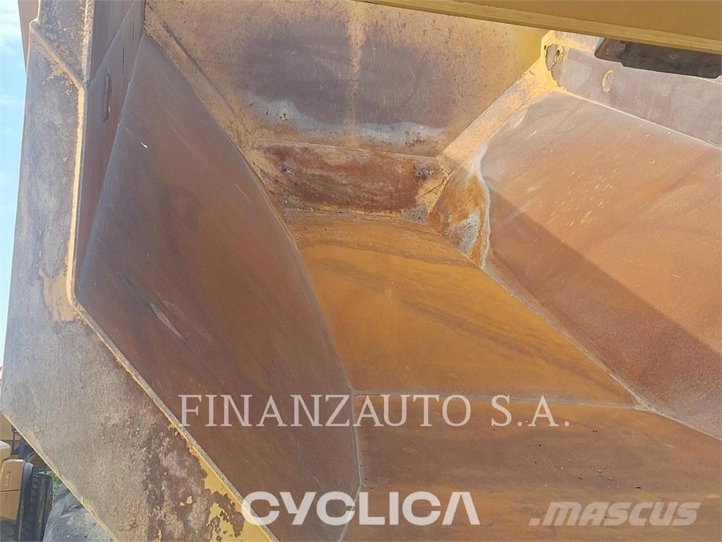 CAT 745 Camiões articulados