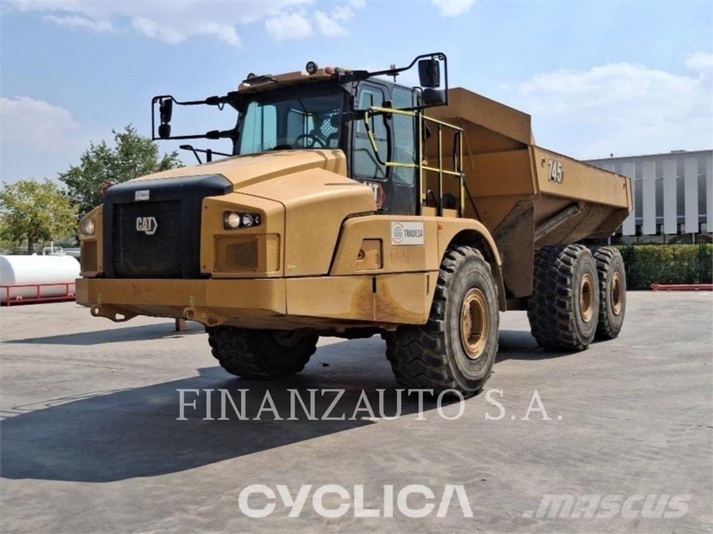 CAT 745 Camiões articulados